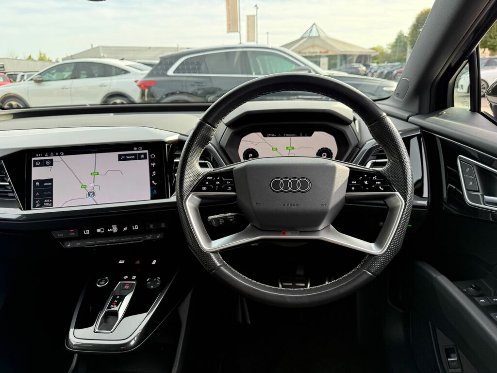 Audi Q4 E Tron S Line Black #6