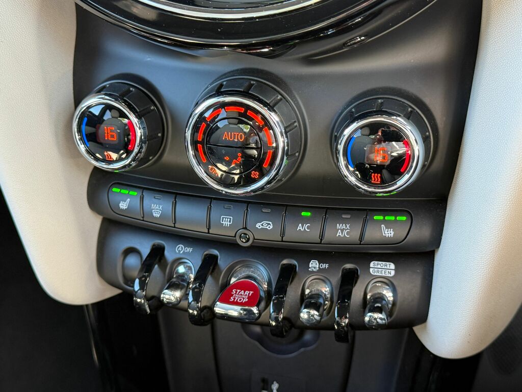 Mini Hatch 1.5I 136 Ps Cooper Exclusive Hatch Blue #12