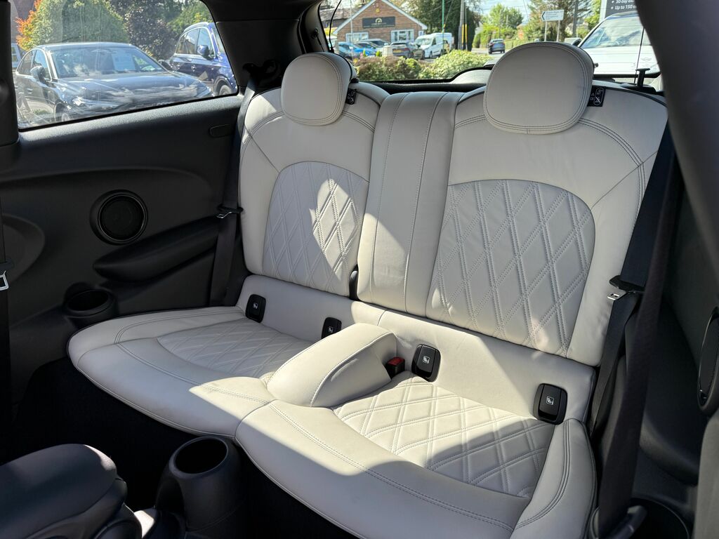 Mini Hatch 1.5I 136 Ps Cooper Exclusive Hatch Blue #34