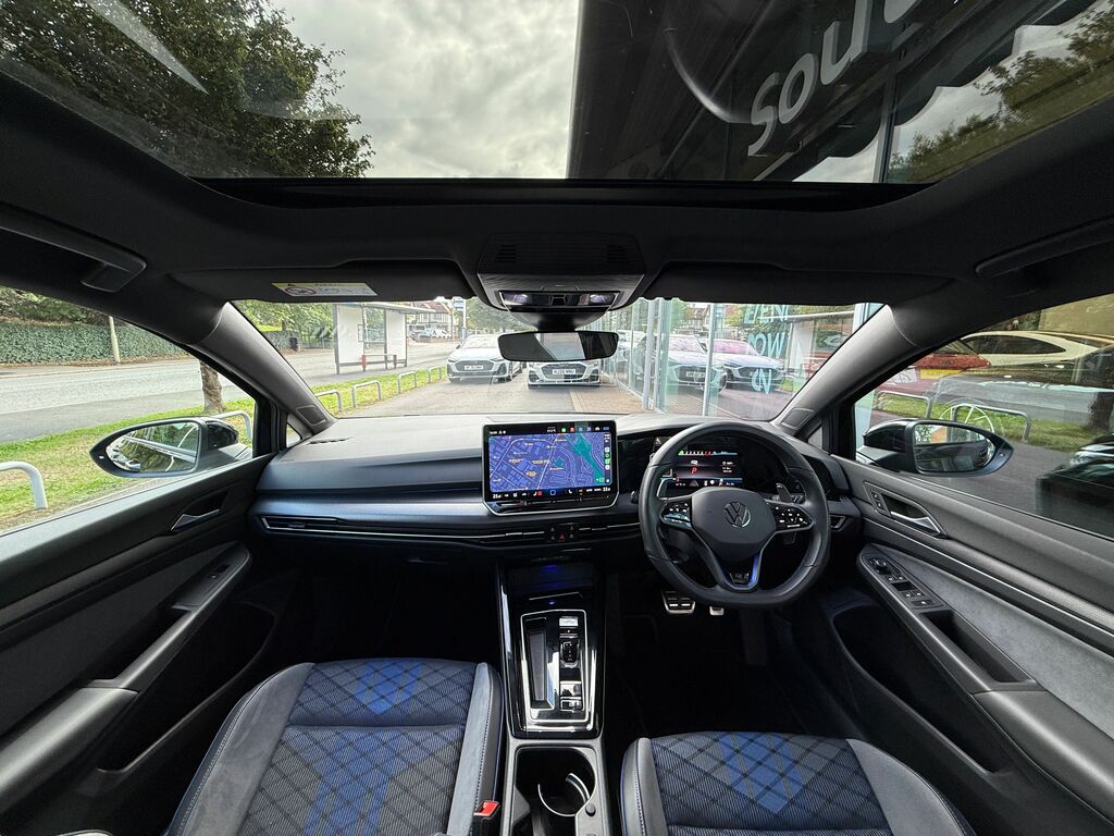 Volkswagen Golf R Black Edition Black #3