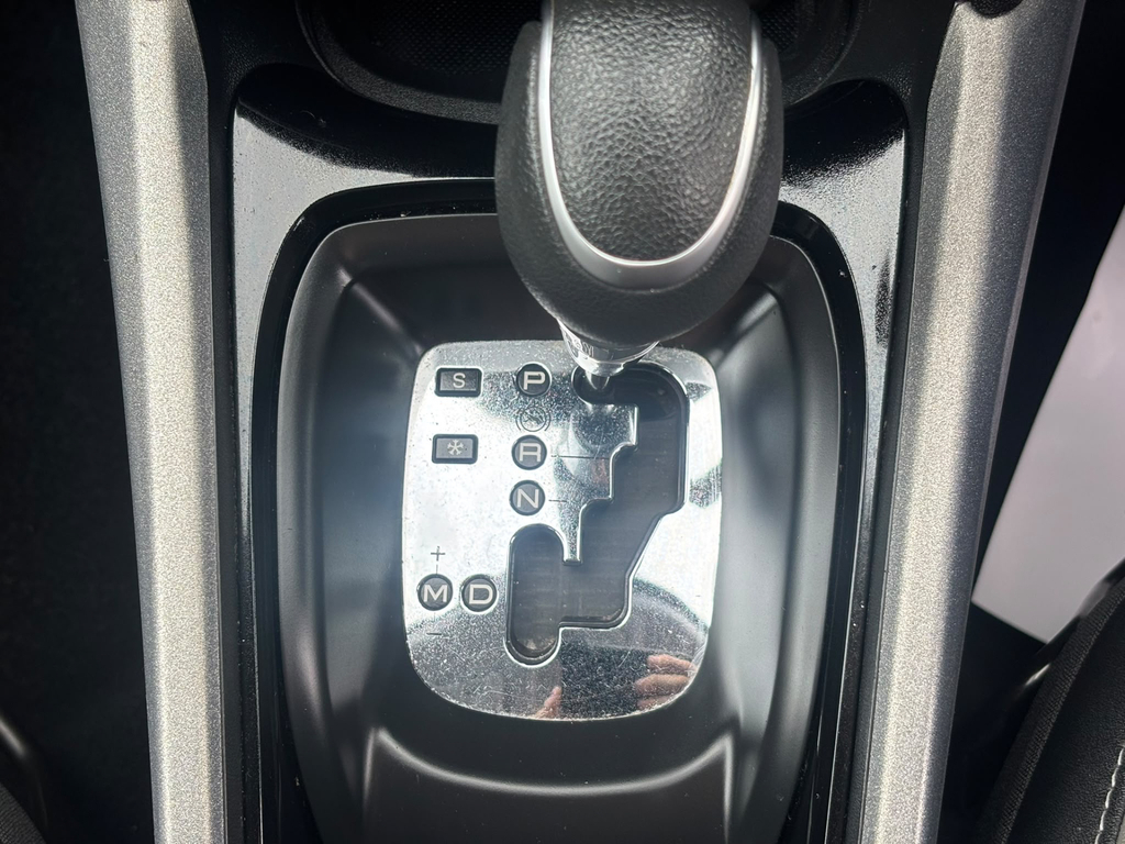Peugeot 2008 1.2 Puretech Allure Suv Eat Euro 6 Ss Grey #3