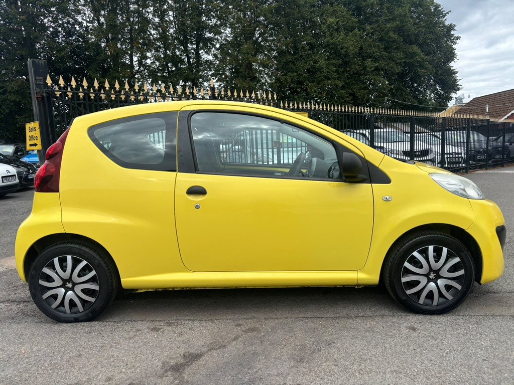 Peugeot 107 1.0 Active Purple #9