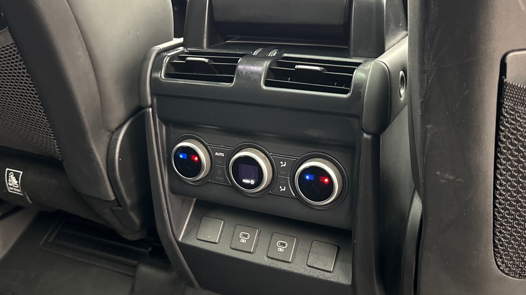 Land Rover Defender 130 X-dynamic Hse Grey #18