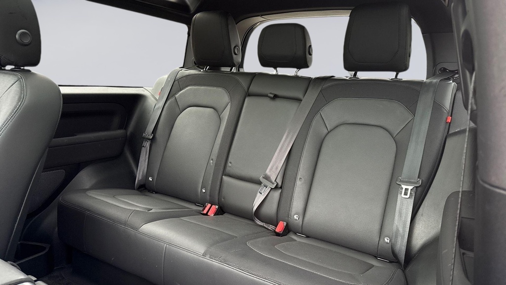 Land Rover Defender 90 D250 X-dynamic Se Santorini Black Black #4