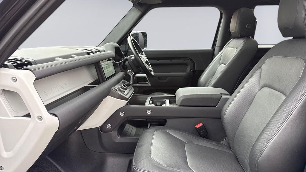 Land Rover Defender 90 D250 X-dynamic Se Santorini Black Black #3