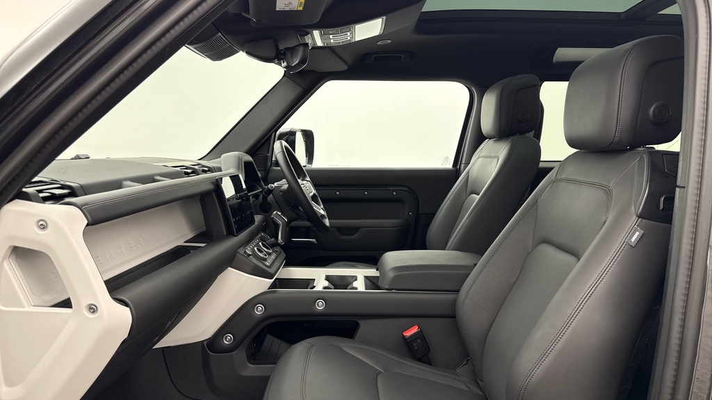 Land Rover Defender 90 D250 X-dynamic Hse Carpathian Grey Grey #3