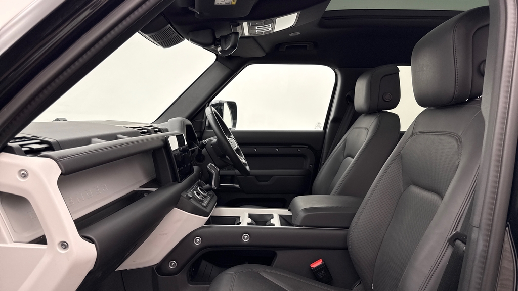 Land Rover Defender 110 D350 X-dynamic Hse Santorini Black Black #3