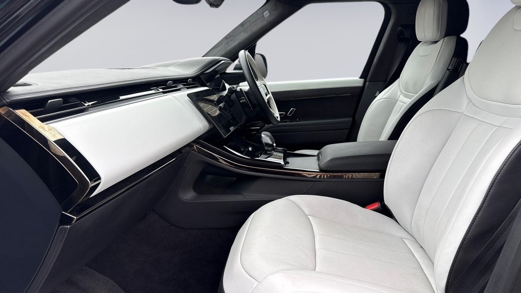 Land Rover Range Rover Sport D300 Santorini Black Black #3