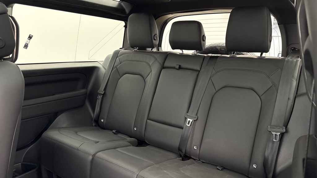 Land Rover Defender 90 D350 X-dynamic Hse Carpathian Grey Grey #4