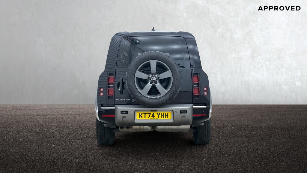 Land Rover Defender 130 D350 X-dynamic Hse Santorini Black Black #6