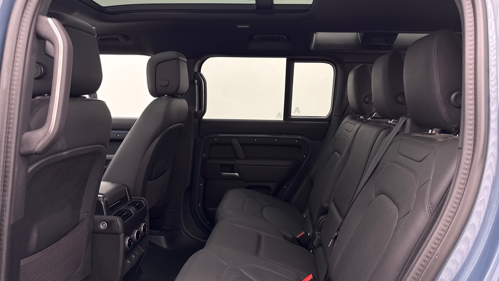 Land Rover Defender 110 D350 X-dynamic Hse Tasman Blue Blue #4