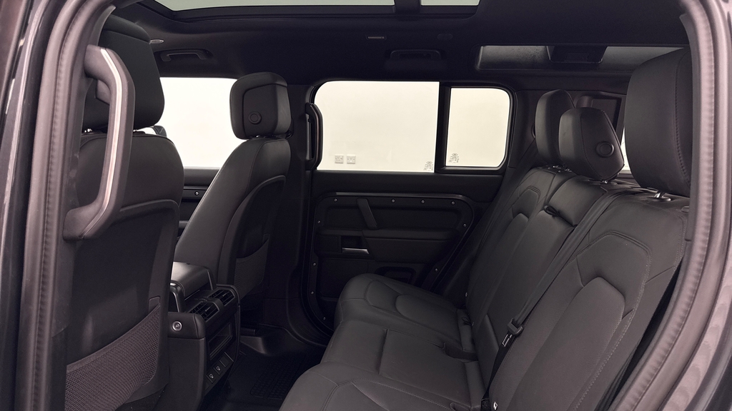 Land Rover Defender 110 P300e X-dynamic Hse Carpathian Grey Grey #4