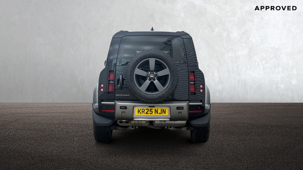 Land Rover Defender 110 D250 X-dynamic Hse Santorini Black Black #6