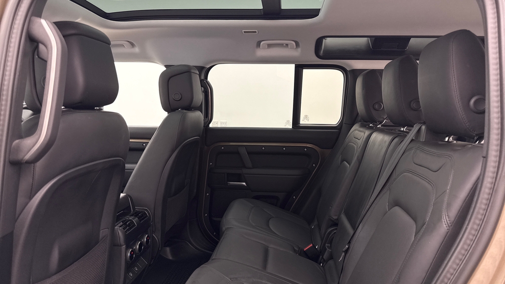 Land Rover Defender 110 D250 X-dynamic Hse Gondwana Stone #4