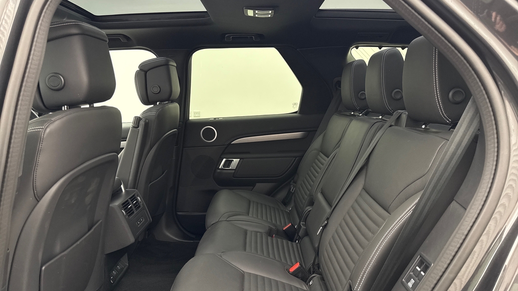 Land Rover Discovery D350 Dynamic Hse Carpathian Grey Grey #4