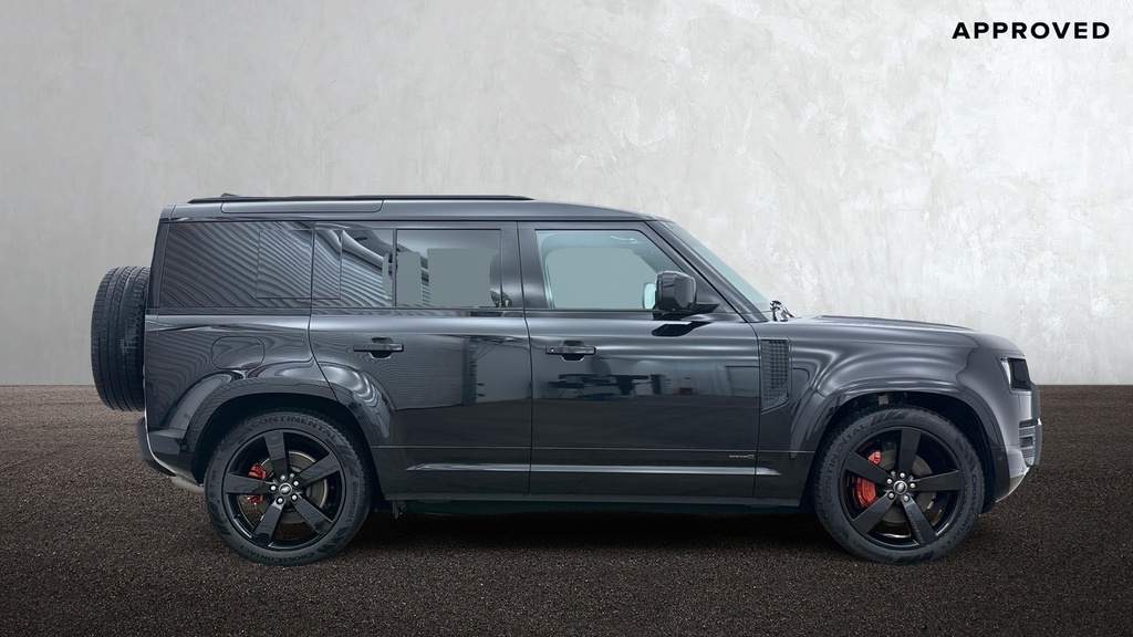 Land Rover Defender 110 D350 X Santorini Black Black #5