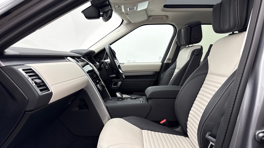 Land Rover Discovery D350 Dynamic Hse Eiger Grey Grey #3