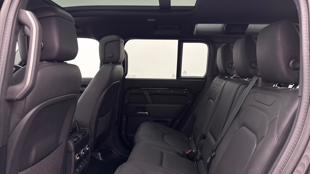 Land Rover Defender 110 D350 X-dynamic Hse Santorini Black Black #4