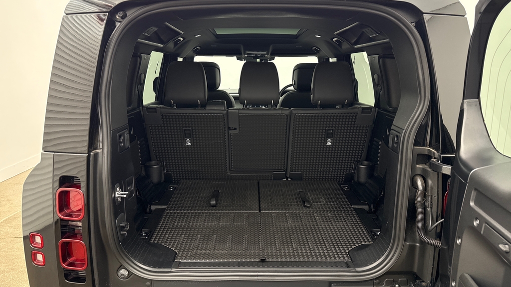 Land Rover Defender 110 3.0 D250 X-dynamic Se 110 Green #10