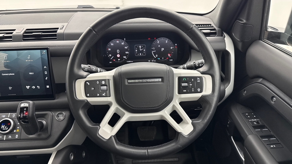 Land Rover Defender 110 3.0 D250 X-dynamic Se 110 Green #15