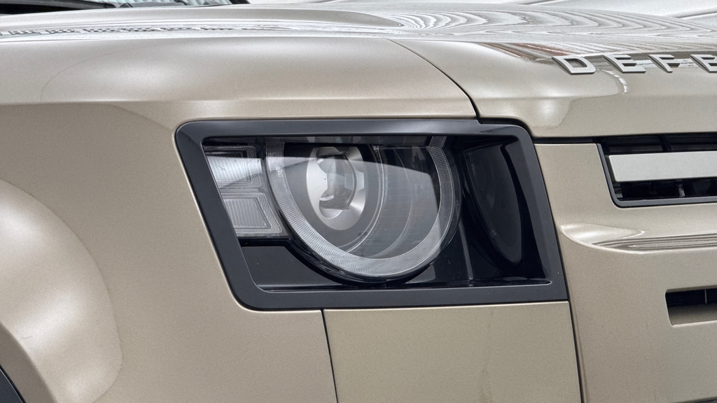 Land Rover Defender 90 3.0 D250 X-dynamic Se 90 Grey #17