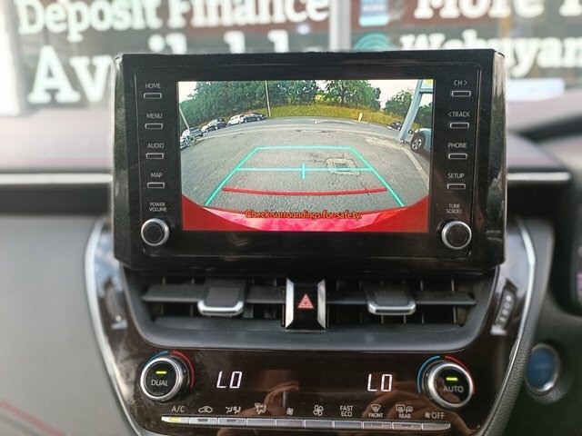 Toyota Corolla Vvt-h Excel Hatchback SM51HAR Red #2