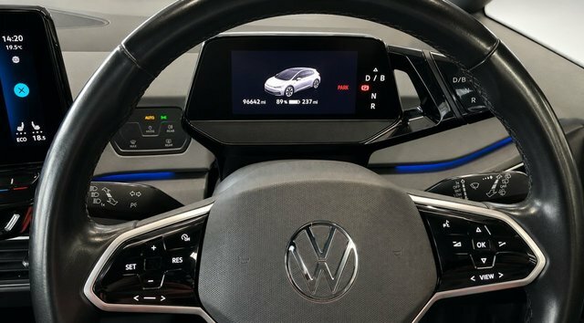 Volkswagen ID.3 Performance 58Kwh Life Hatchback Blue