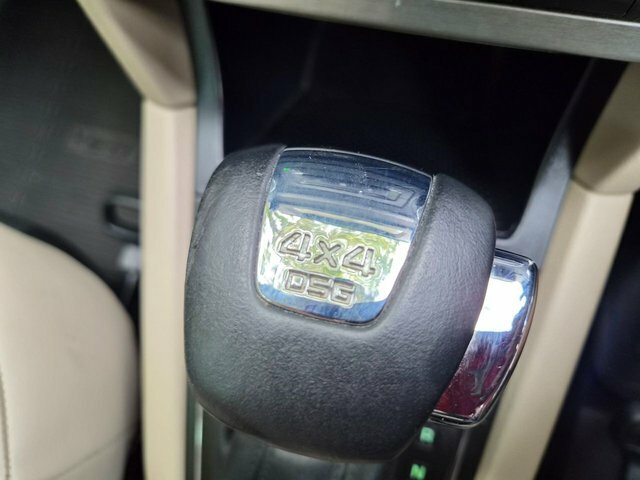 Skoda Yeti 2011 11 1.8 Beige #51