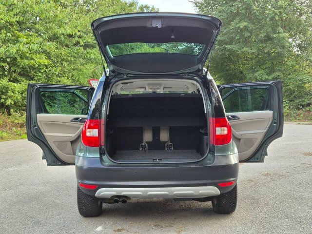 Skoda Yeti 2011 11 1.8 Beige #10