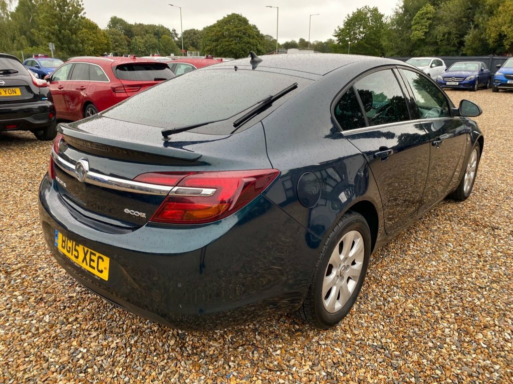 Vauxhall Insignia 2L Sri Nav Green #4