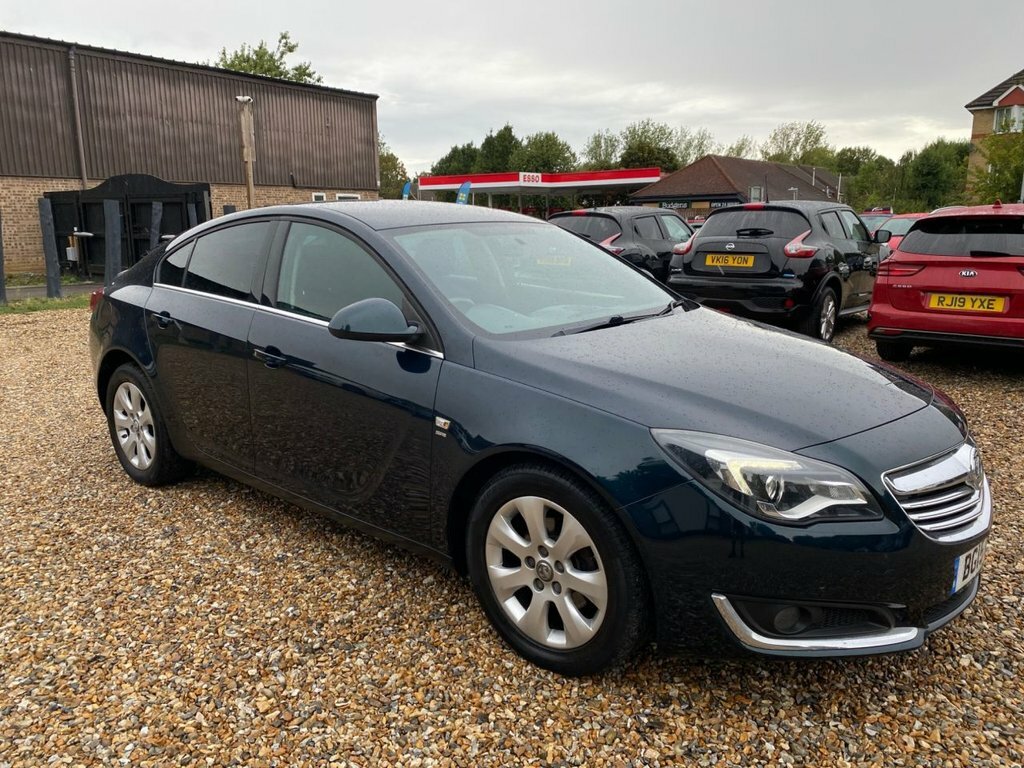 Vauxhall Insignia 2L Sri Nav Green #2