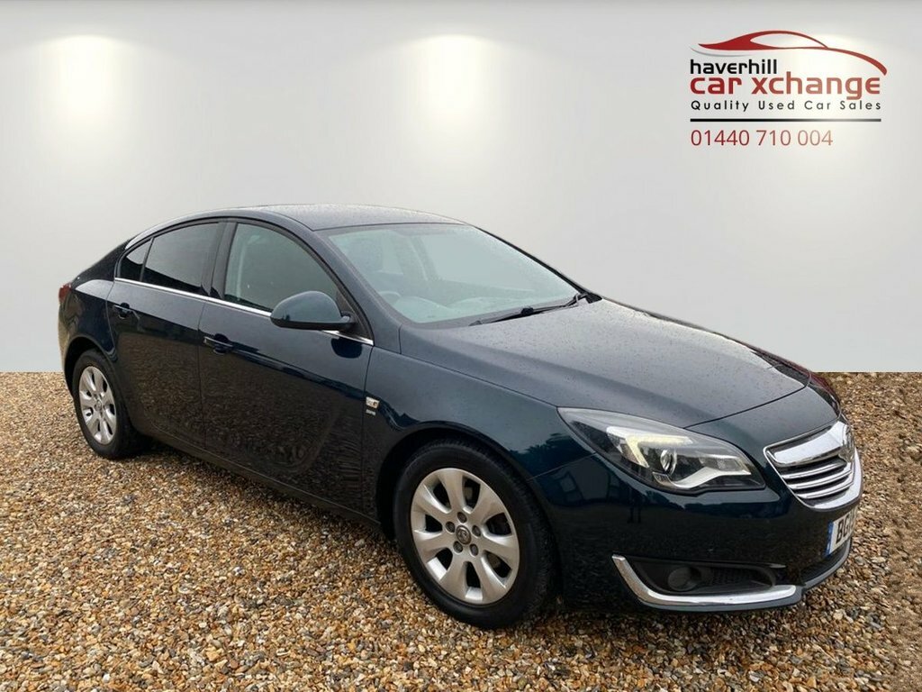 Vauxhall Insignia 2L Sri Nav Green