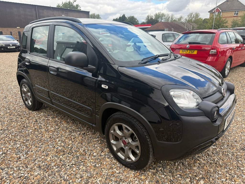 Fiat Panda 1L City Cross Black #2