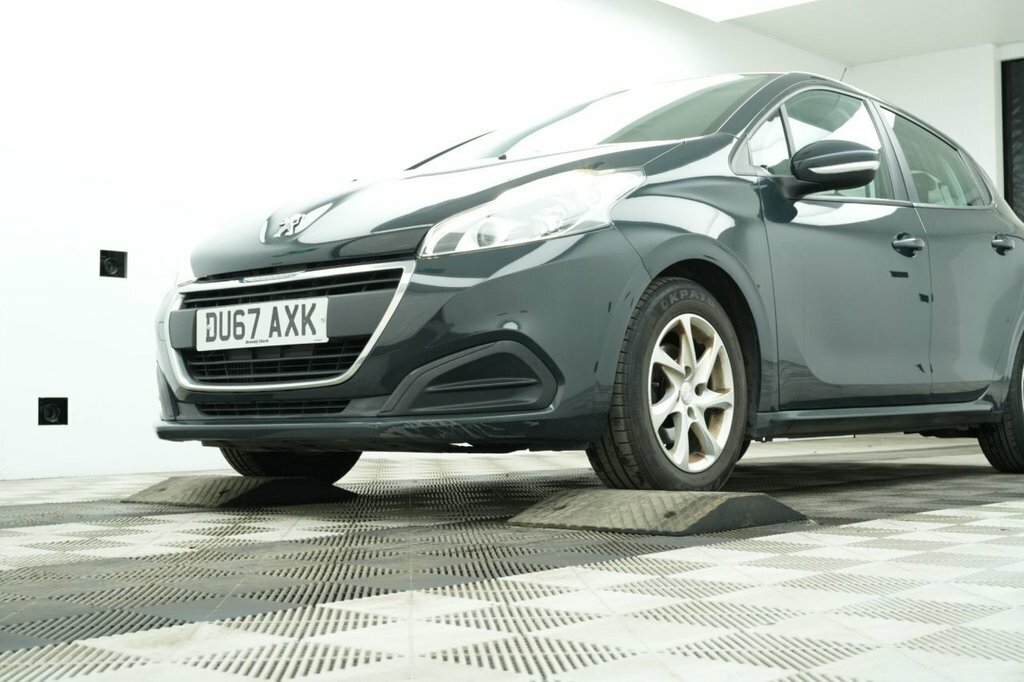 Peugeot 208 1.6L Active Grey #6