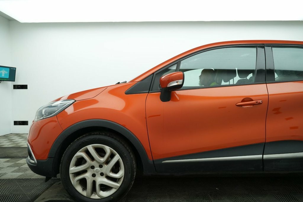Renault Captur 1.5L Dynamique Medianav Orange #4