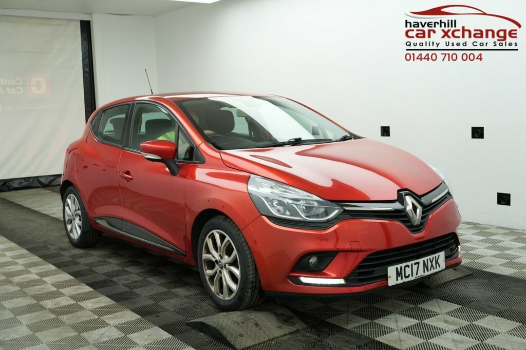 Renault Clio 1.5L Dynamique Nav Red