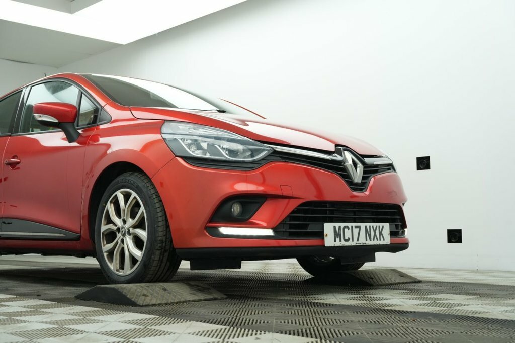 Renault Clio 1.5L Dynamique Nav Red #5