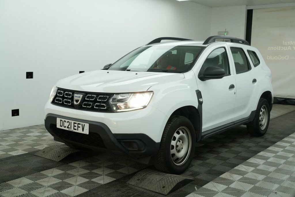 Dacia Duster 1L Essential White #2