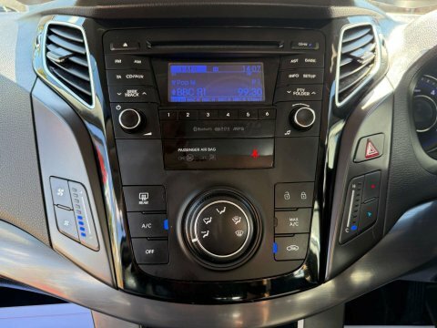 Hyundai I40 1.7 Crdi Style Blue Drive 8X Services, Sat Nav Blue #19
