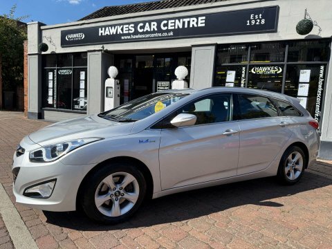 Hyundai I40 1.7 Crdi Style Blue Drive 8X Services, Sat Nav Blue #1
