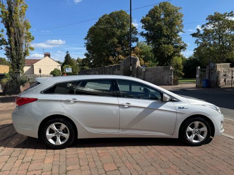 Hyundai I40 1.7 Crdi Style Blue Drive 8X Services, Sat Nav Blue #3