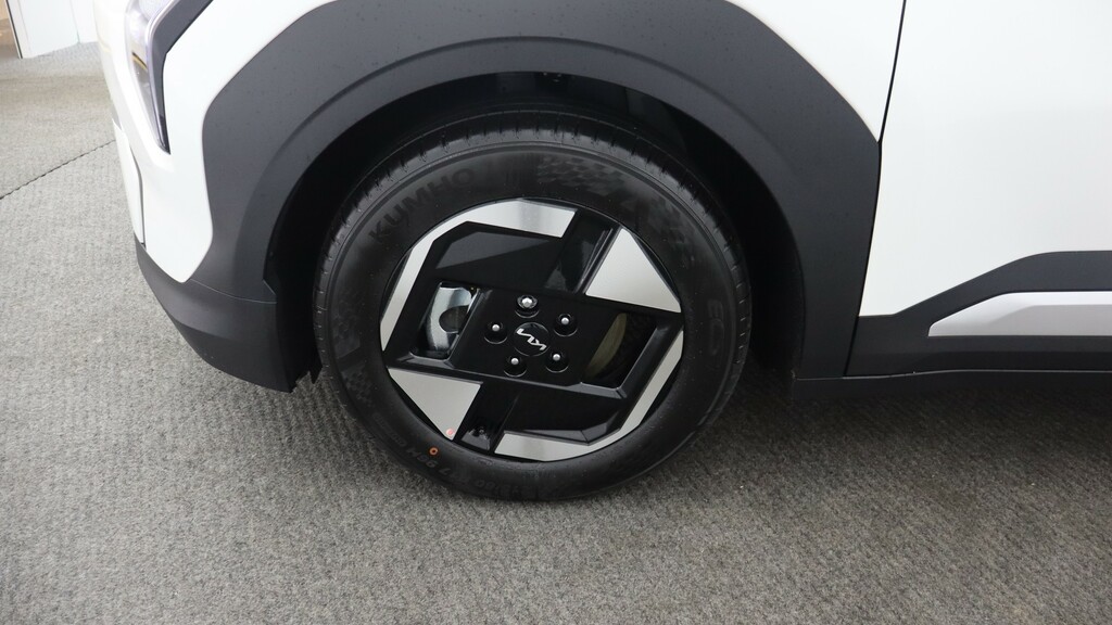 Kia EV3 81.4 Kwh Air Black #40