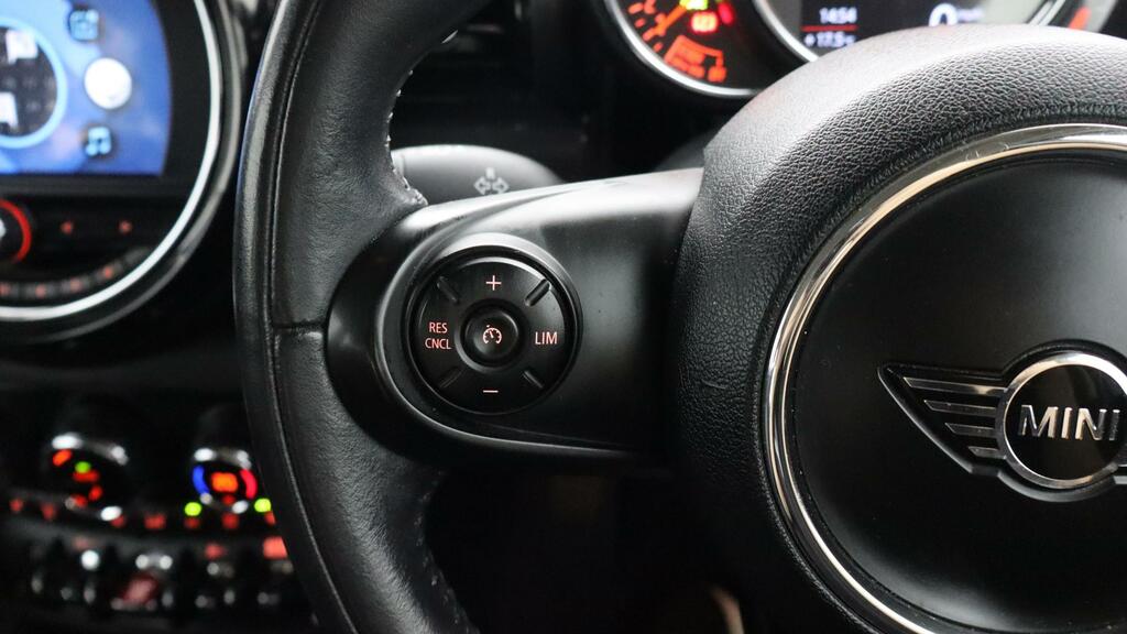Mini Clubman Automatic Blue #25