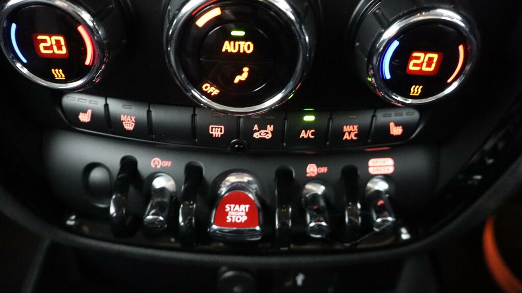Mini Clubman Automatic Blue #19