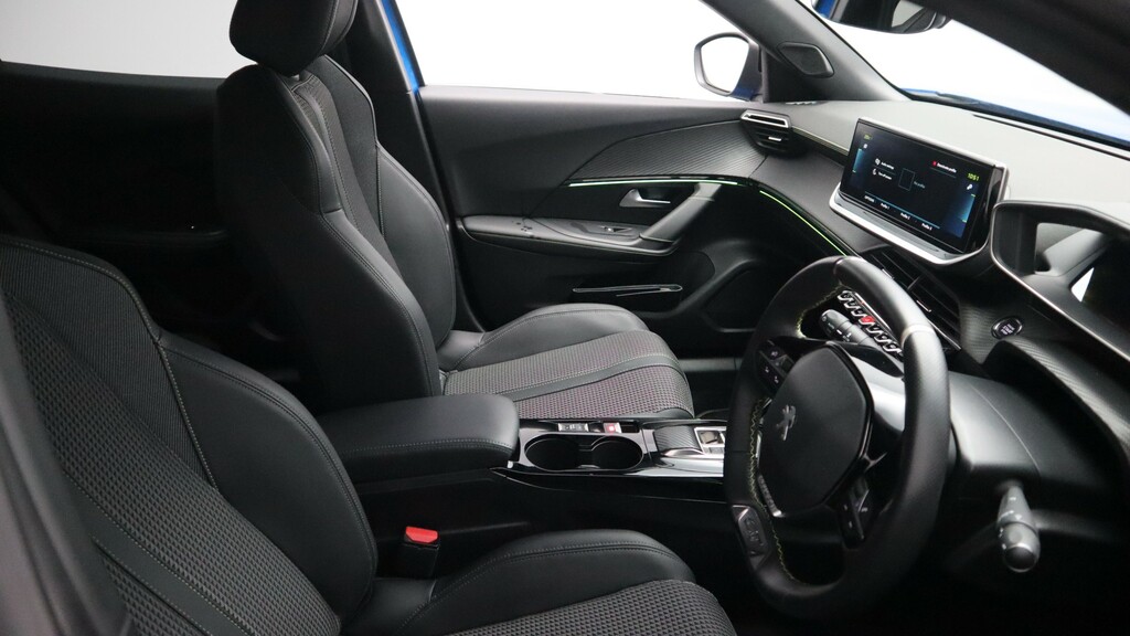Peugeot e-2008 2008 Allure Premium Ev White #10