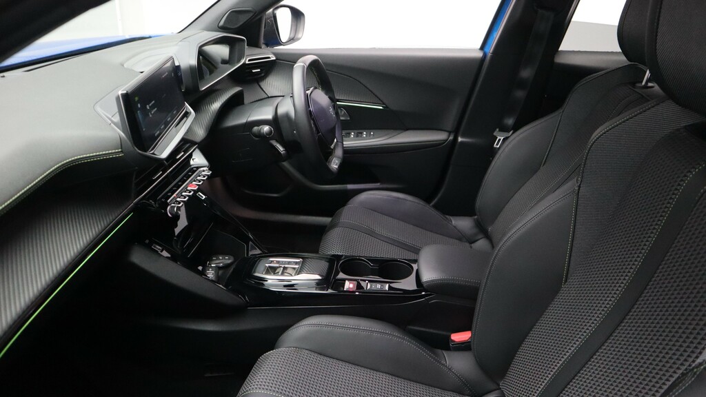 Peugeot e-2008 2008 Allure Premium Ev White #9