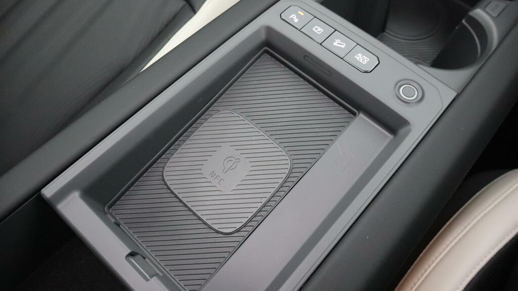 Kia EV9 99.8Kwh Gt-line S Awd 7 Seat Grey #25