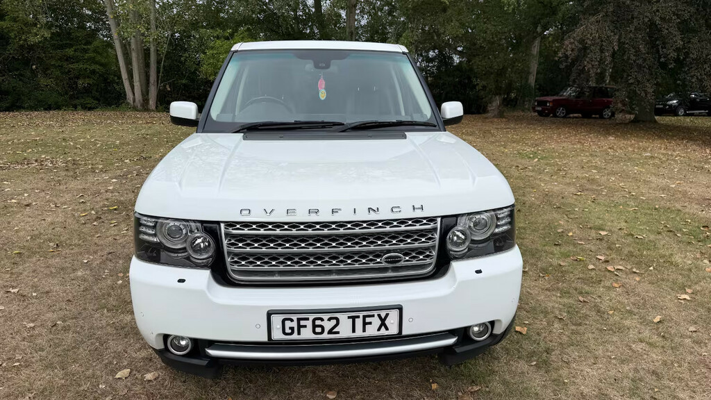 Land Rover Range Rover Grey #2