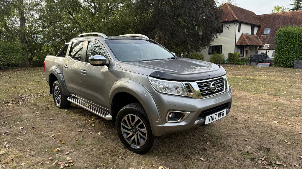 Nissan Navara Double Cab Pick Up Tekna 2.3Dci 190 4Wd Pick Up Di Grey #3