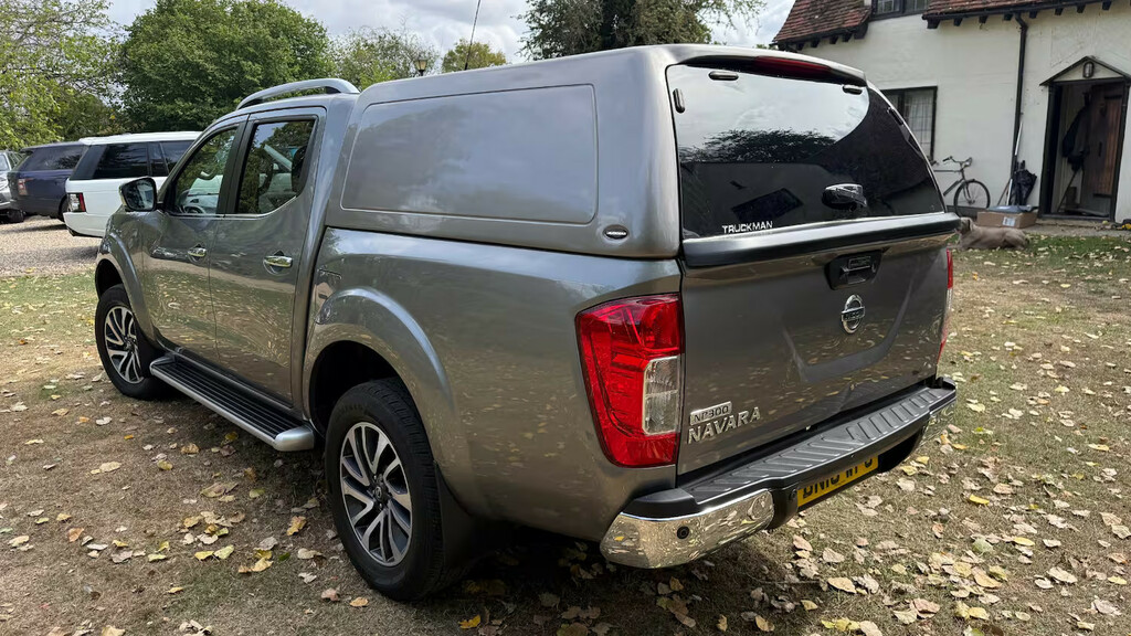 Nissan Navara Double Cab Pick Up Tekna 2.3Dci 190 4Wd Pick Up Di Grey #4